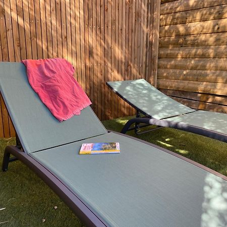 Camping Les Amandiers Castelnau-de-Guers Exteriér fotografie